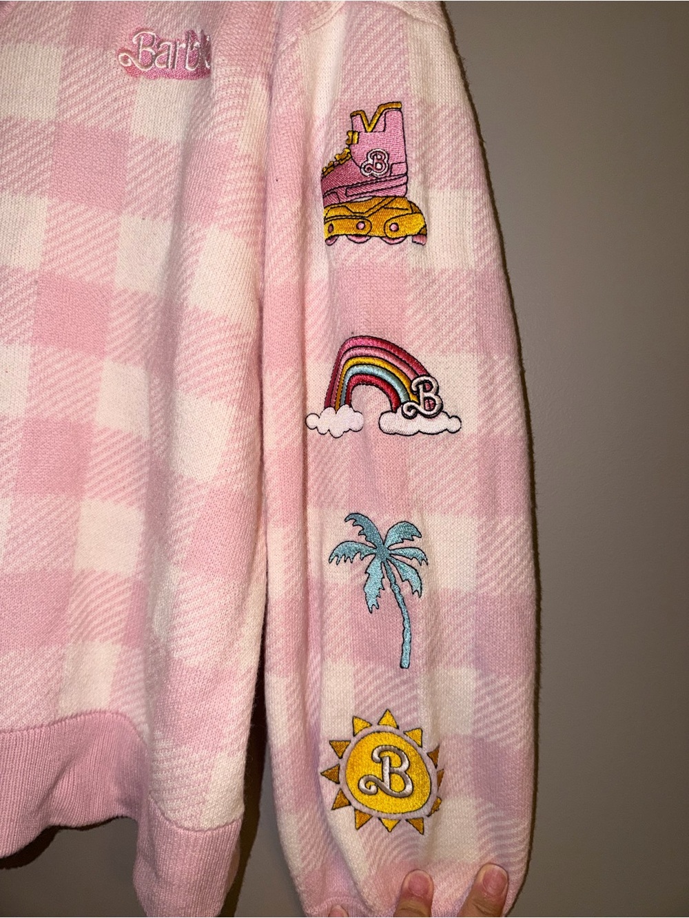 Barbie The Movie Hot Topic Pink Gingham Plaid Knit Sweater Cardigan XL - Picture 4 of 8